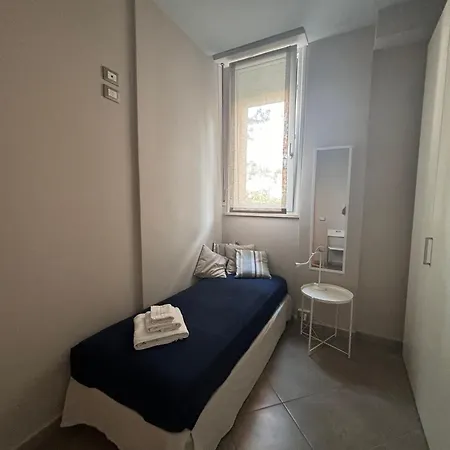 La Casa Di Azzurra - Baia Flaminia Apartment *